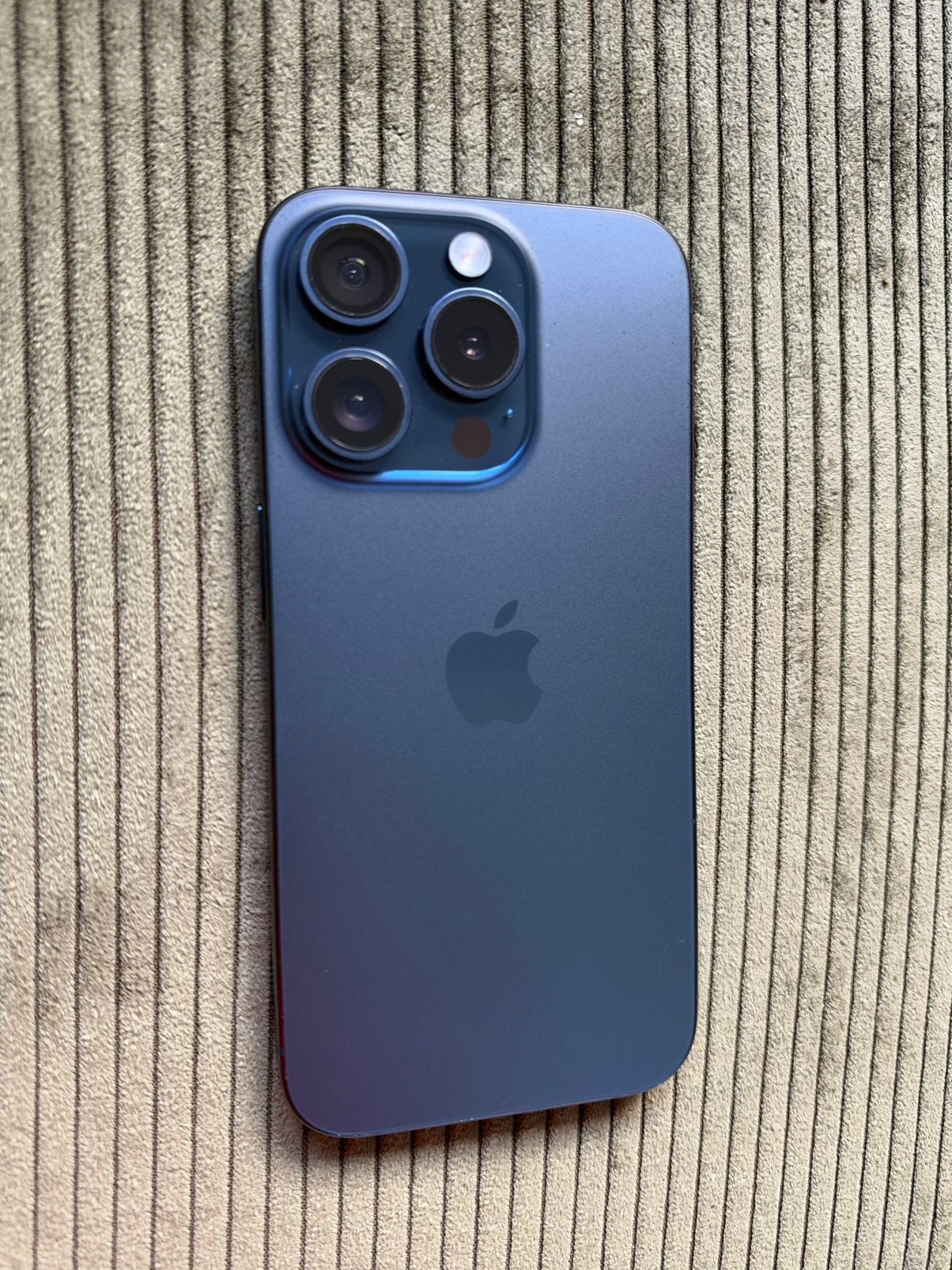 Iphone 15 pro blauw titanium, 128 GB, Blauw, Ophalen of Verzenden, Zo goed als nieuw