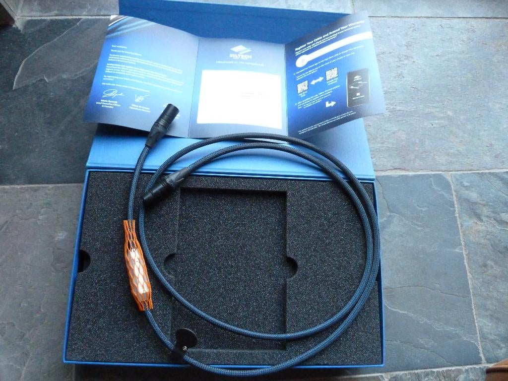 Tk Siltech classic legend 380D AES/EBU 2 meter, Audio, Tv en Foto, Ophalen of Verzenden, Zo goed als nieuw, 2 tot 5 meter, Overige kabels