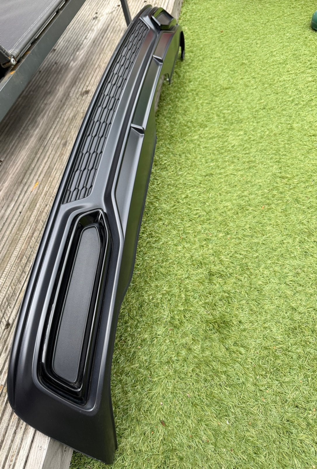 Audi A6 C8 Diffuser Bumper S-line zwart trekhaakuitsparing, Auto-onderdelen, Ophalen, Voor, Audi, Bumper