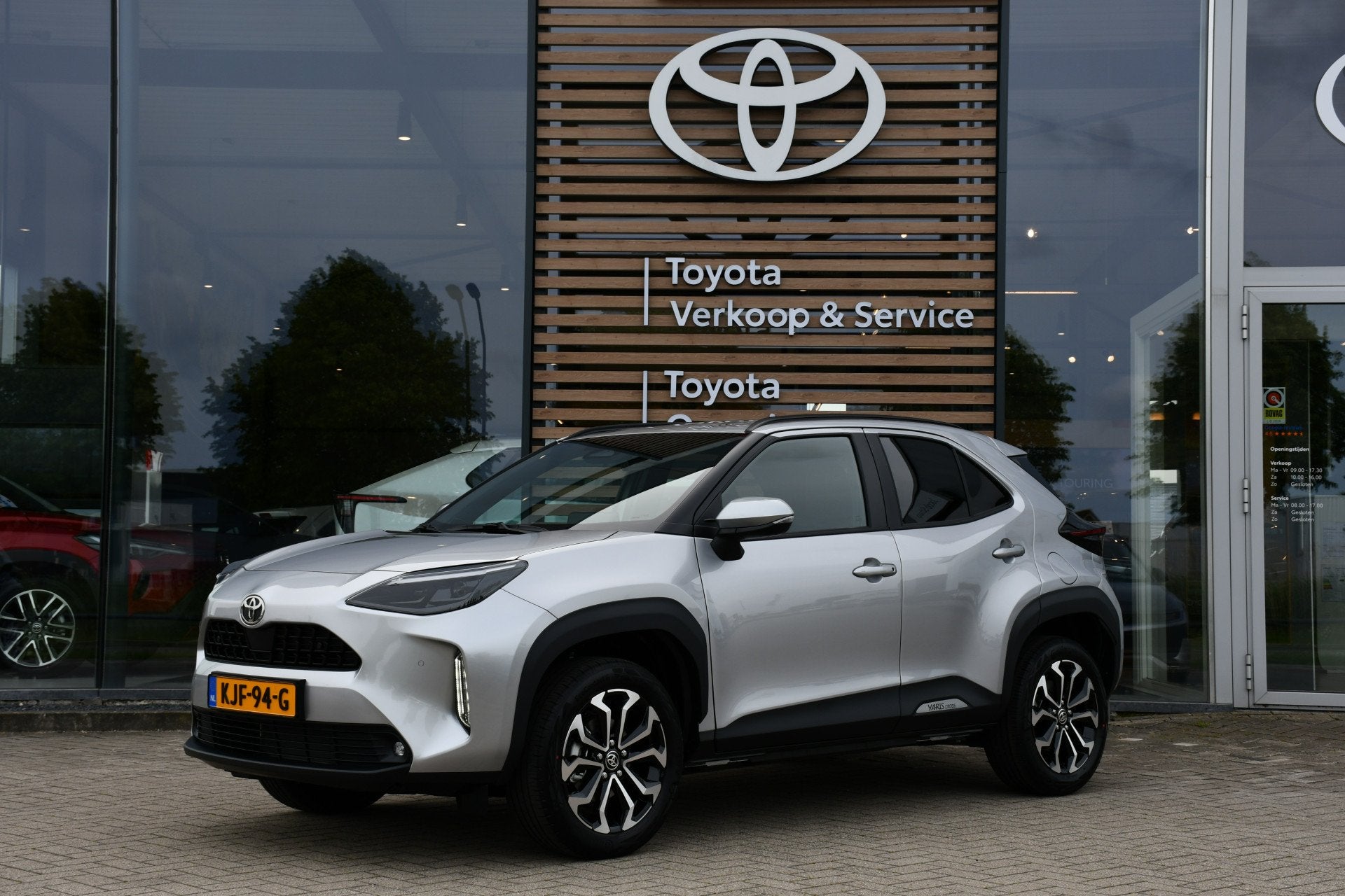 Toyota Yaris Cross 1.5 Hybrid 115 Dynamic Automaat 116pk | D, Auto's, Stof, Gebruikt, 116 pk, 23 km/l