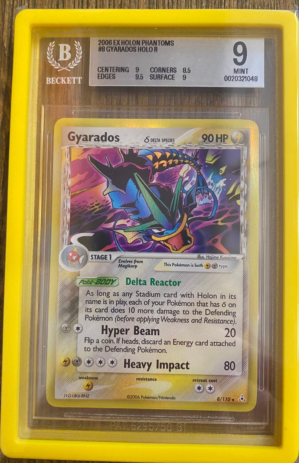 Mint Gyarados delta species 8/110 HP Beckett 9, Ophalen of Verzenden, Nieuw, Losse kaart, Foil