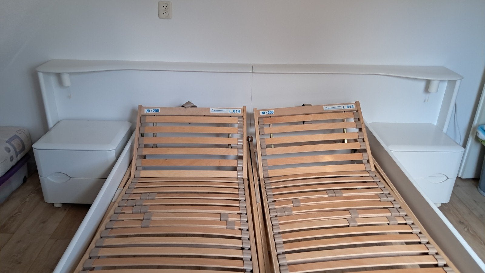 GRATIS Bed + nachtkastjes, Ophalen, Wit, Tweepersoons, 140 cm
