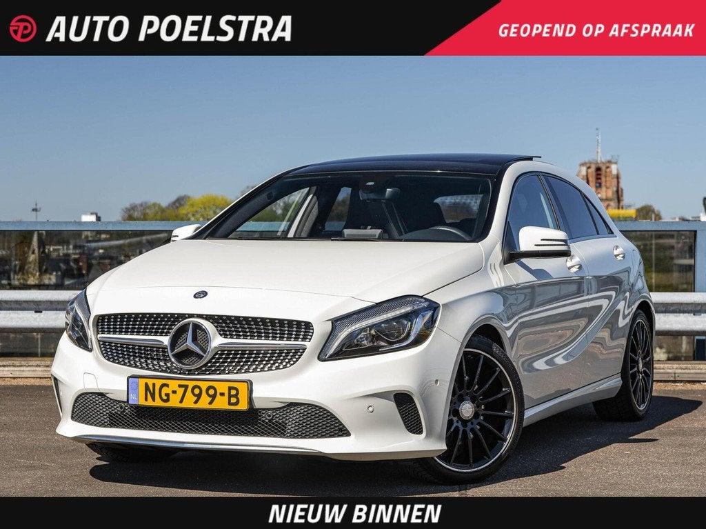 Mercedes-Benz A-klasse 180 Lease Edition Plus | Panoramadak, Auto's, Voorwielaandrijving, Gebruikt, 4 cilinders, Leder en Stof