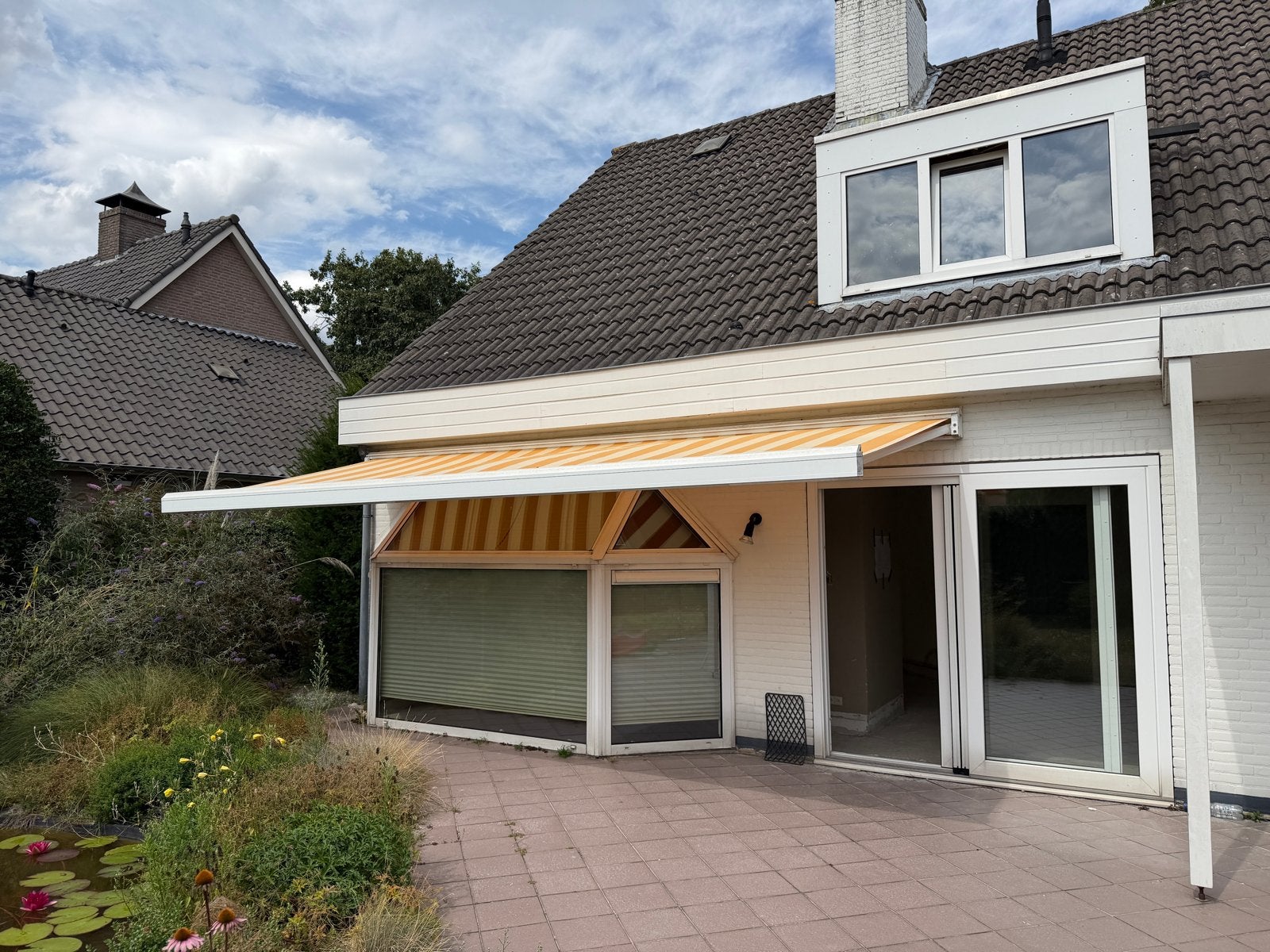 Zonnescherm 6 meter met elektrische bediening T.E.A.b, Tuin en Terras, Zonneschermen, Ophalen, Gebruikt, 450 cm of meer, Elektrisch