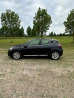 XX-999-X kentekencheck: Renault Clio, APK en kosten 9 Renault Clio 1.0 TCe 100pk 2019 Zwart