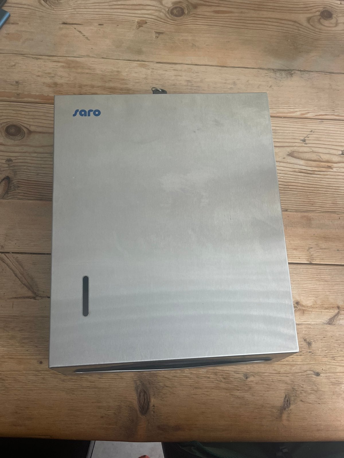 Saro papier dispenser rvs tissue houder toilet/keuken horeca, Ophalen, Zo goed als nieuw