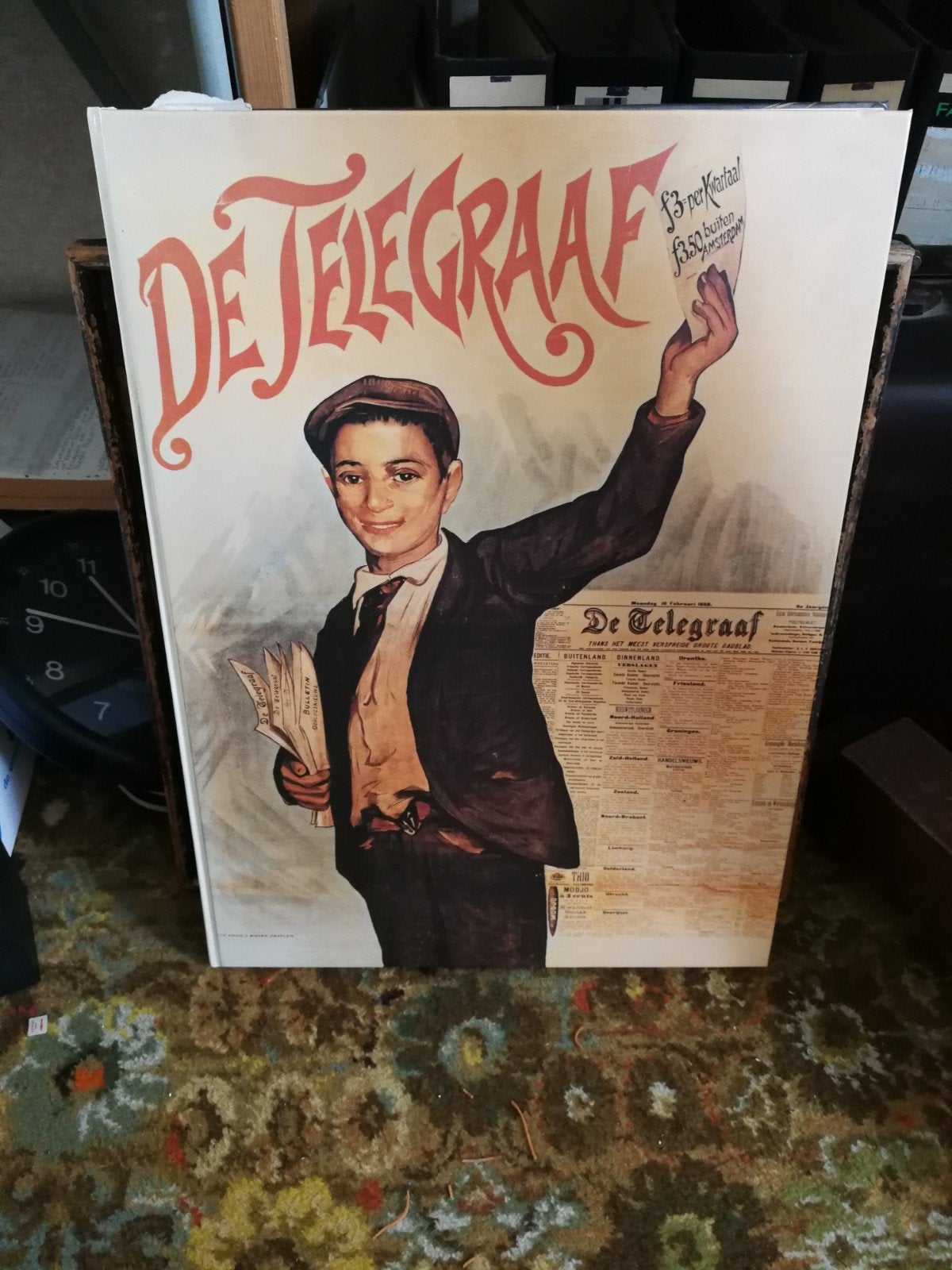 boek 100 jaar de Telegraaf, Ophalen, Zo goed als nieuw, Tv-serie