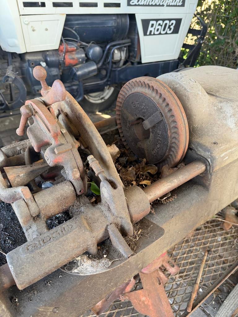Ridgid draadsnijmachine, Ophalen, Gebruikt