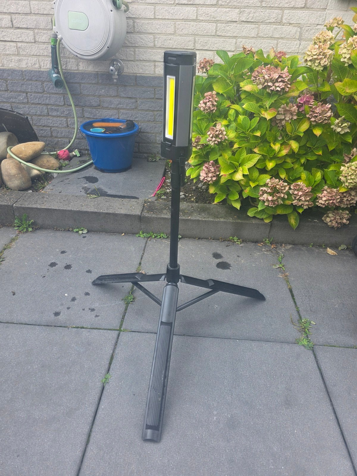 LED Bouwlamp met Statief - Werkverlichting, Ophalen, Zo goed als nieuw, Lamp met armatuur, Met statief
