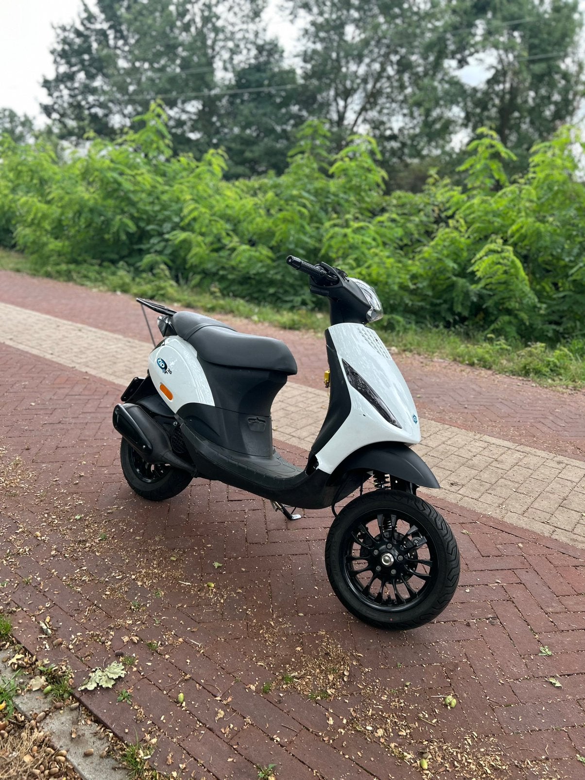 Piaggio zip 172cc 2takt brom teruil gilera stalker, Fietsen en Brommers, Ophalen, Tweetakt, Gebruikt, Maximaal 45 km/u