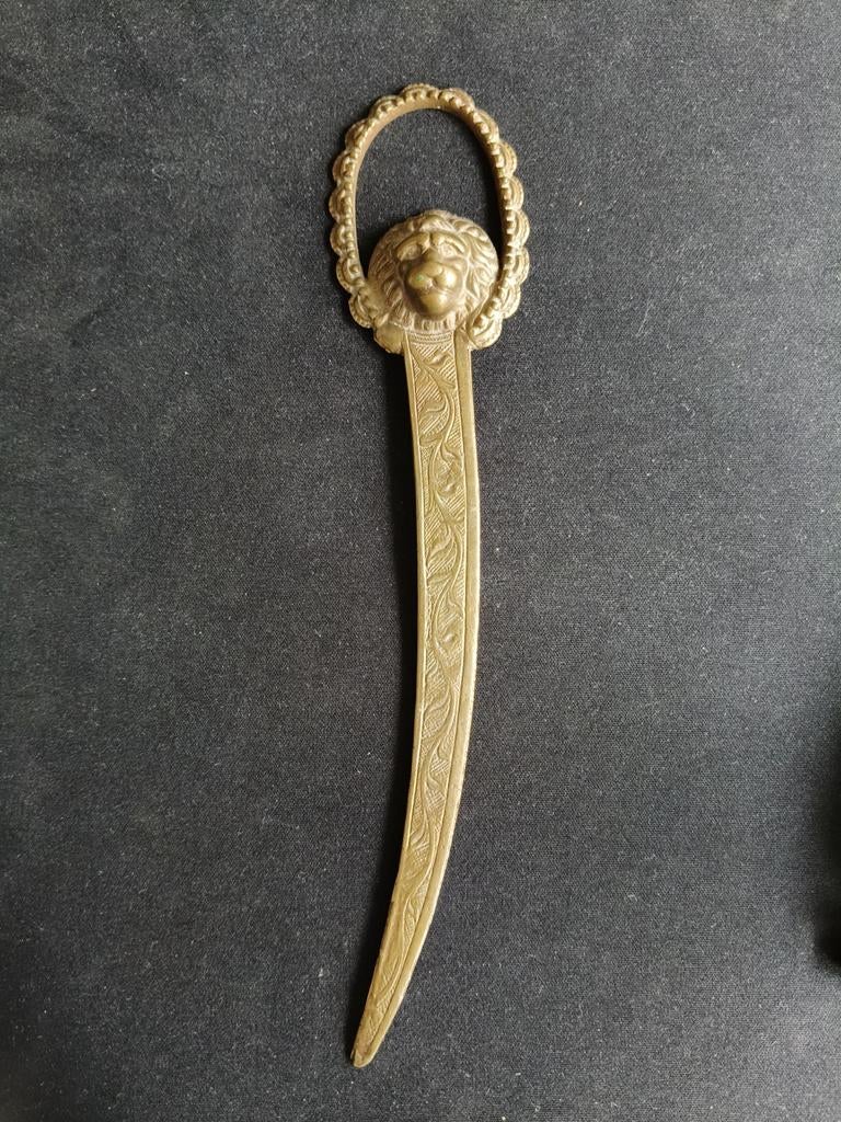 Antieke briefopener in de vorm van een sabel met leeuwenkop, Ophalen of Verzenden