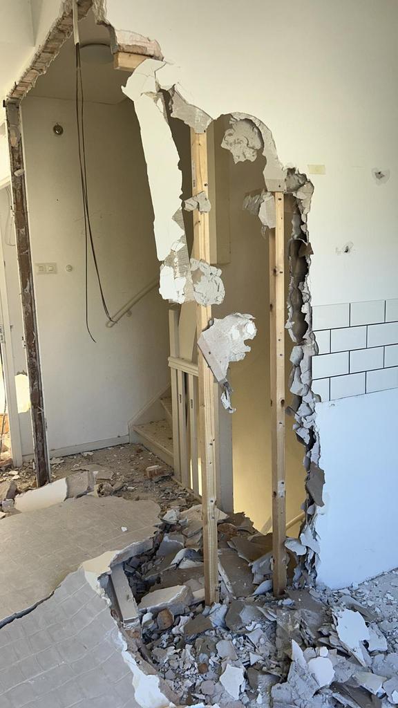 Schilderen, Vloer leggen, Stuc, badkamer, meterkast, Garantie