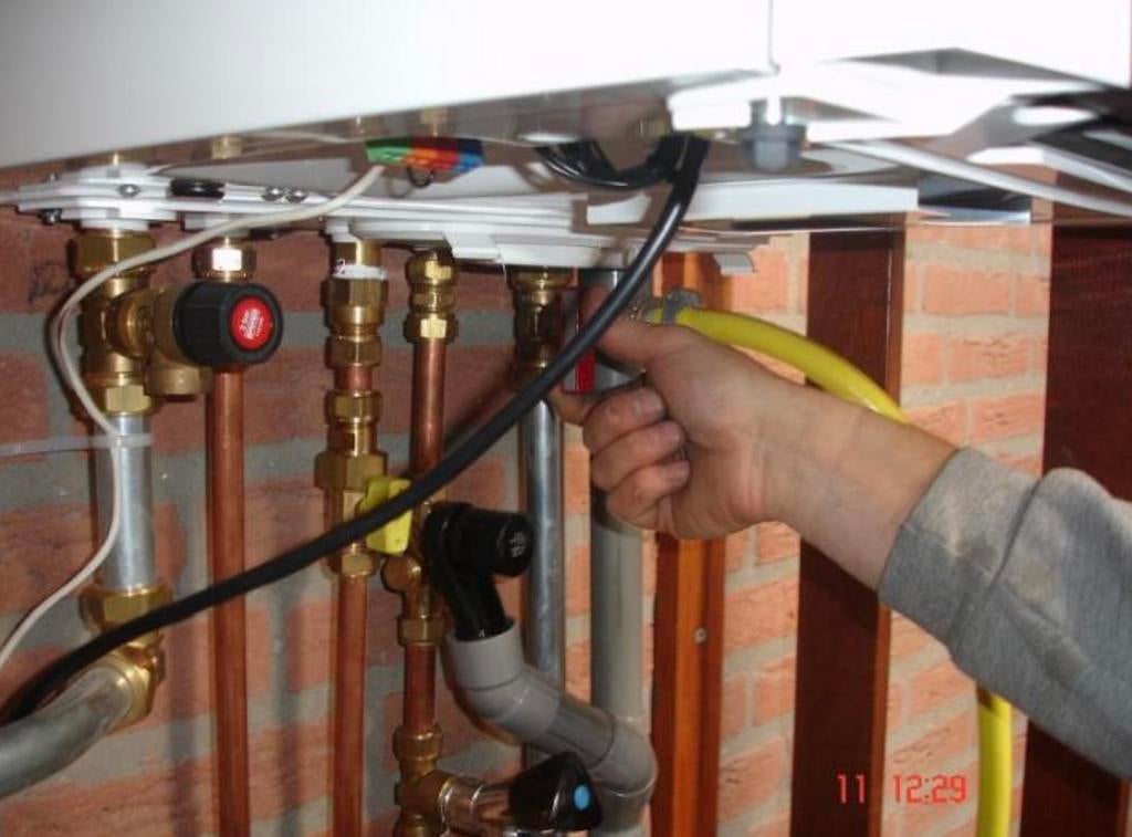 Loodgieter - Verwarming - lekkage - verstopping/spoeddienst, Garantie, Onderhoud