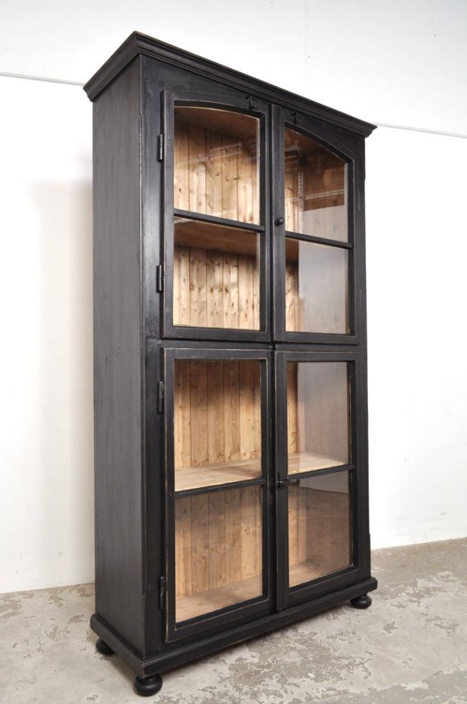 Vintage vitrinekast servieskast boekenkast kast zwart grenen, Gebruikt, Ophalen of Verzenden, Glas, 150 tot 200 cm