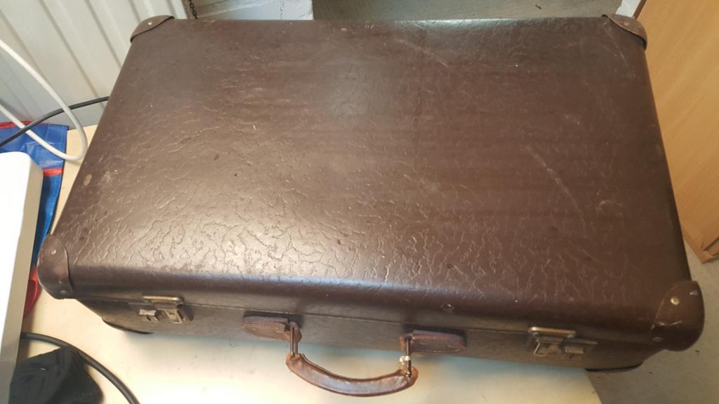 oude koffer  afmt 55cm x34 cm, Sieraden, Tassen en Uiterlijk, Koffers, Ophalen of Verzenden, Zo goed als nieuw, Hard kunststof