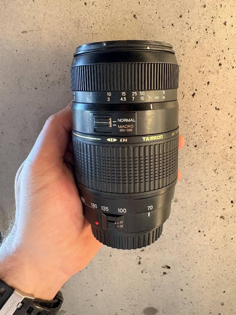 Tamron 70-300mm f/4-5.6, Ophalen of Verzenden, Gebruikt, Telelens, Zoom