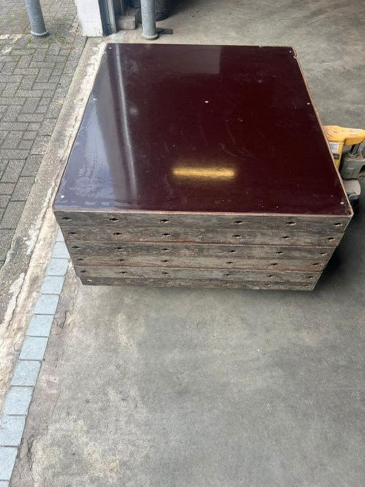 Partij Paschal 100x125 cm bekisting bekistingselement beton