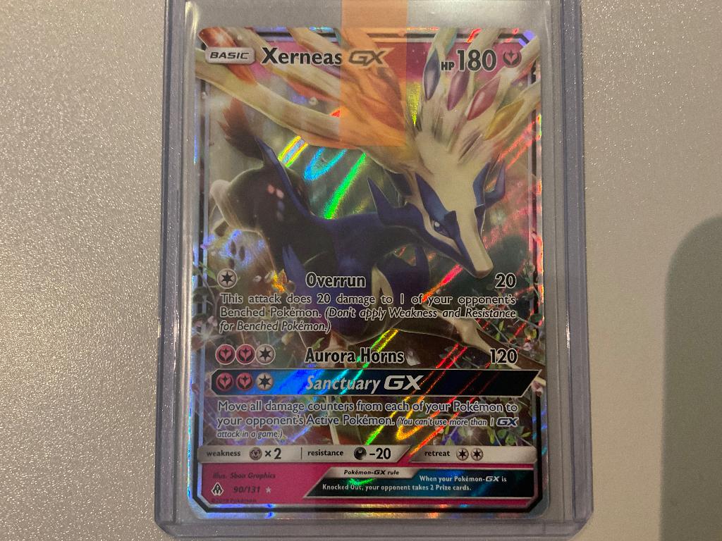 Xerneas GX - SM - Forbidden Light - 90/131, Verzenden, Zo goed als nieuw, Losse kaart