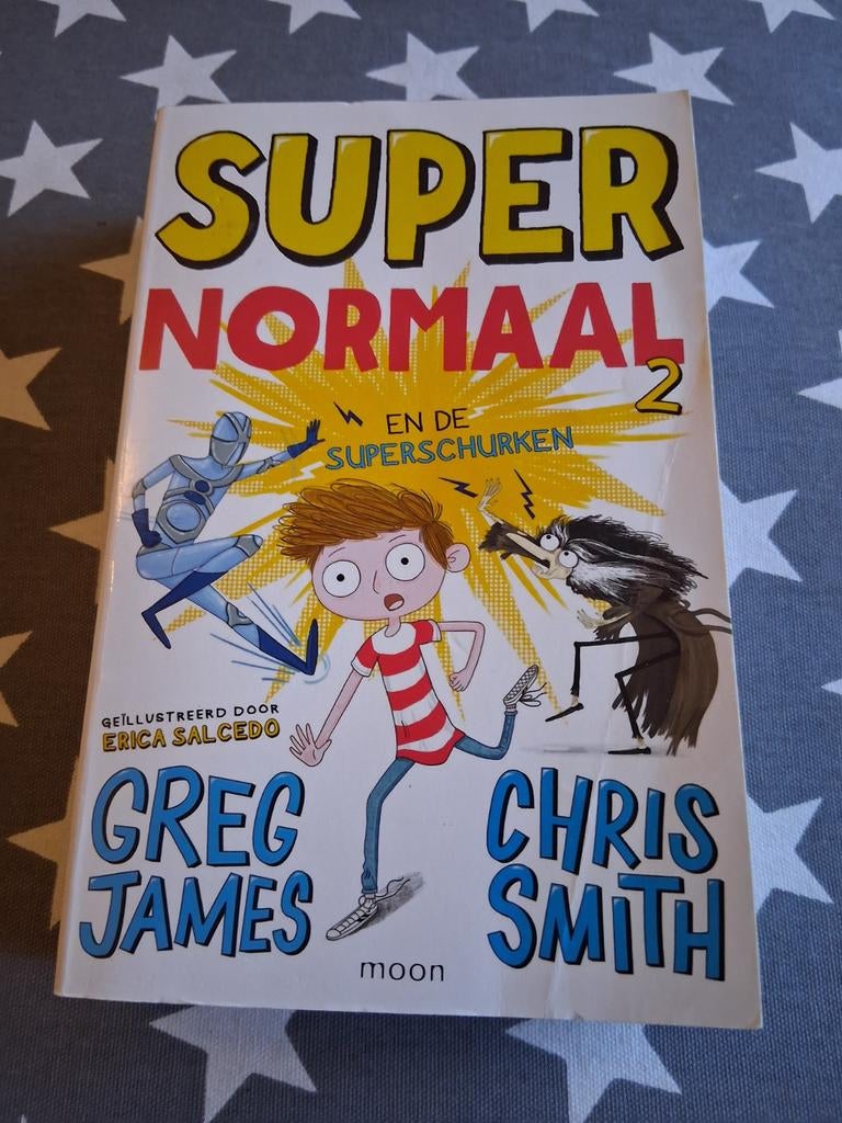 boek greg james en chris smith - super normaal 2, Ophalen of Verzenden, Gelezen