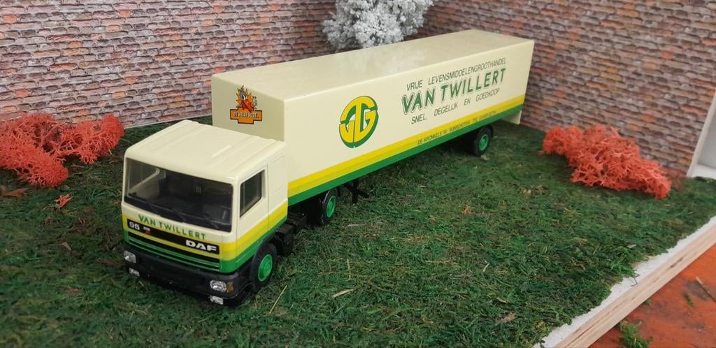 Lion toys, Ophalen of Verzenden, Zo goed als nieuw, Bus of Vrachtwagen, Lion Toys