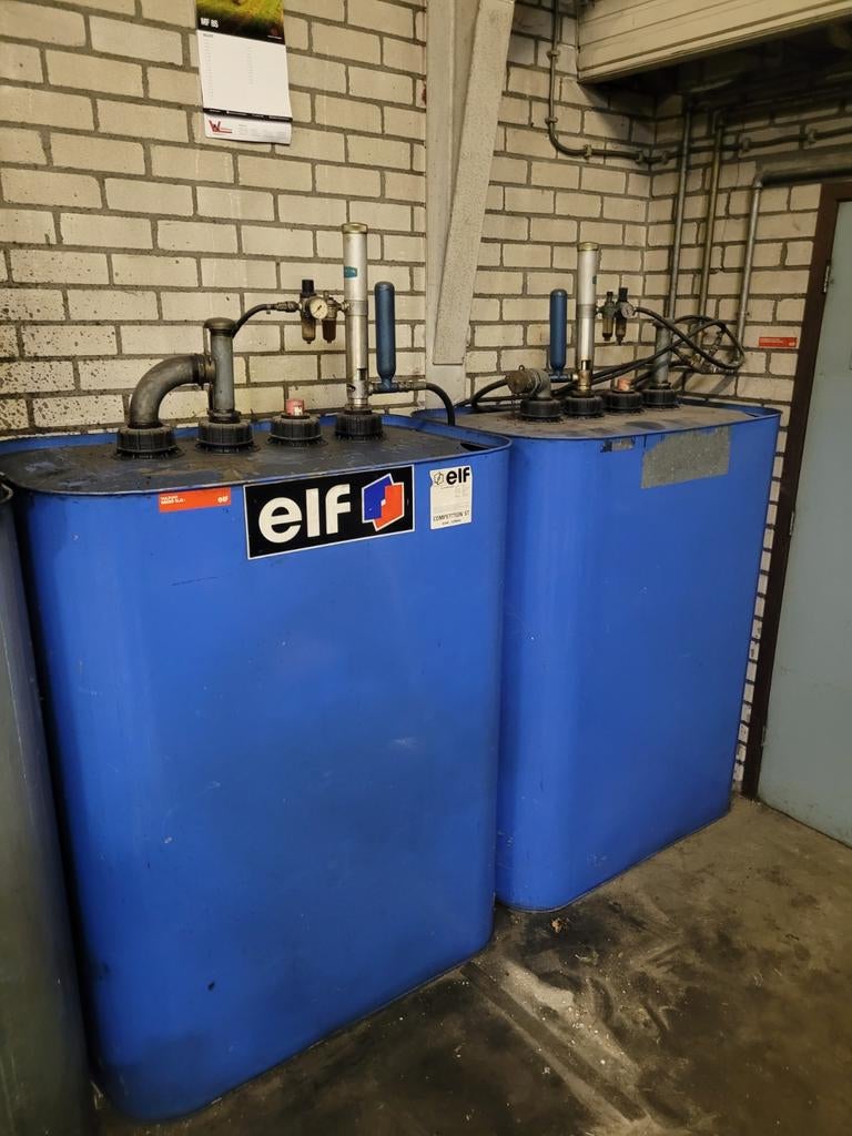 Bulkvaten olie met pomp, Ophalen of Verzenden