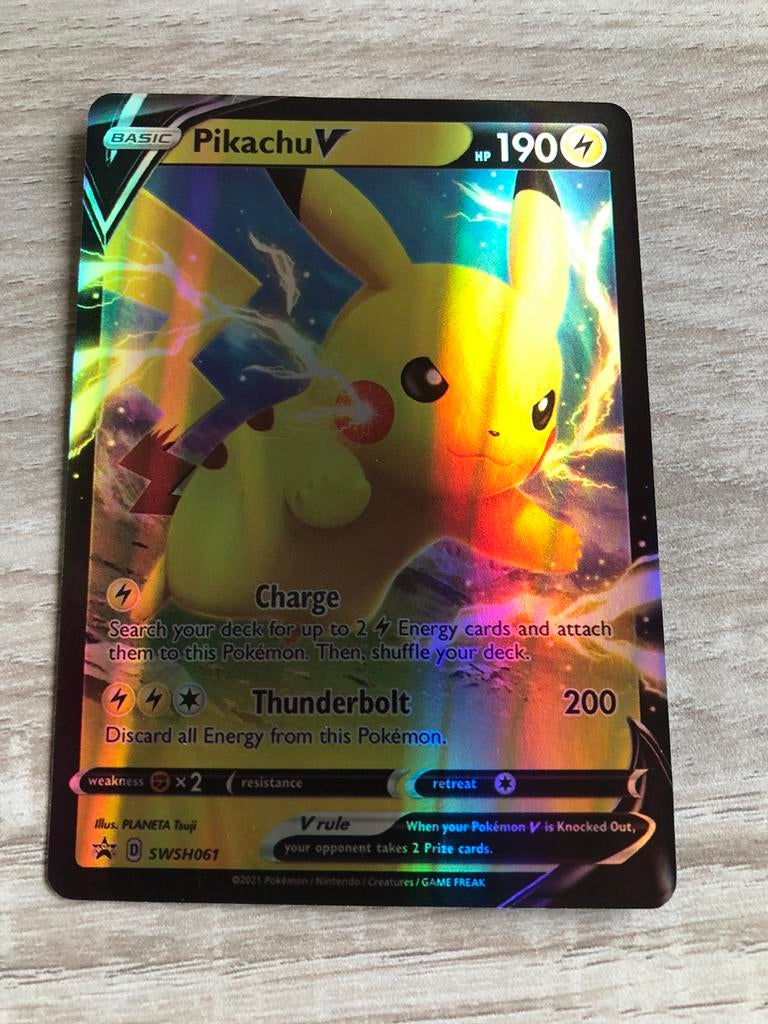 Pokémon kaart Pikachu V, Verzenden, Zo goed als nieuw