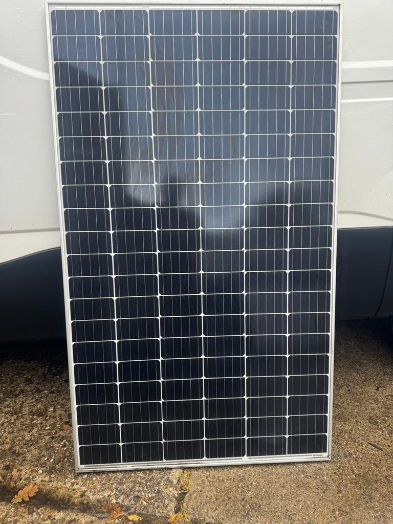 Gezocht zonnepanelen, Doe-het-zelf en Verbouw, Zonnepanelen en Toebehoren, Ophalen, Zo goed als nieuw, Paneel