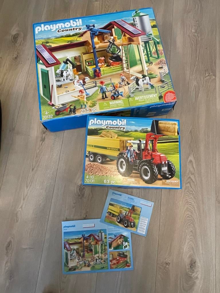 Playmobil Country Boerderij 70132 & Tractor 70131, Kinderen en Baby's, Speelgoed | Playmobil, Ophalen of Verzenden, Gebruikt, Complete set