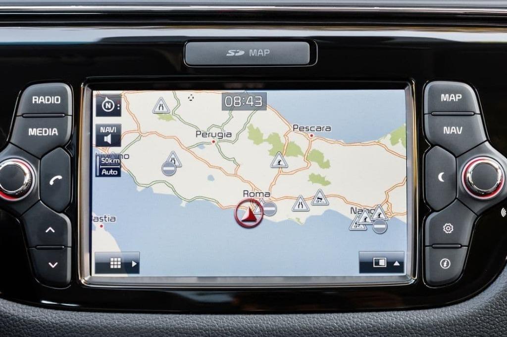KIA Hyundai navigatie sd/usb Gen 1, 2, 4, 5 Europa 2025, Computers en Software, Navigatiesoftware, KIA & Hyundai, Heel Europa