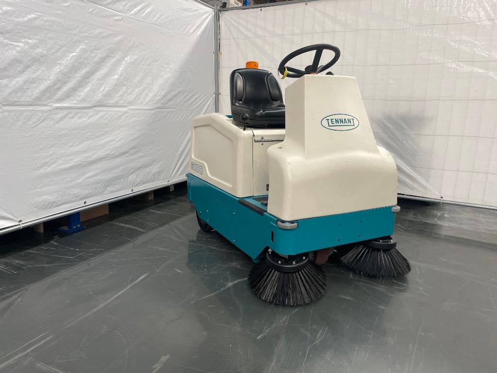 Tennant 6100 veegmachine (gereviseerd), Ophalen of Verzenden