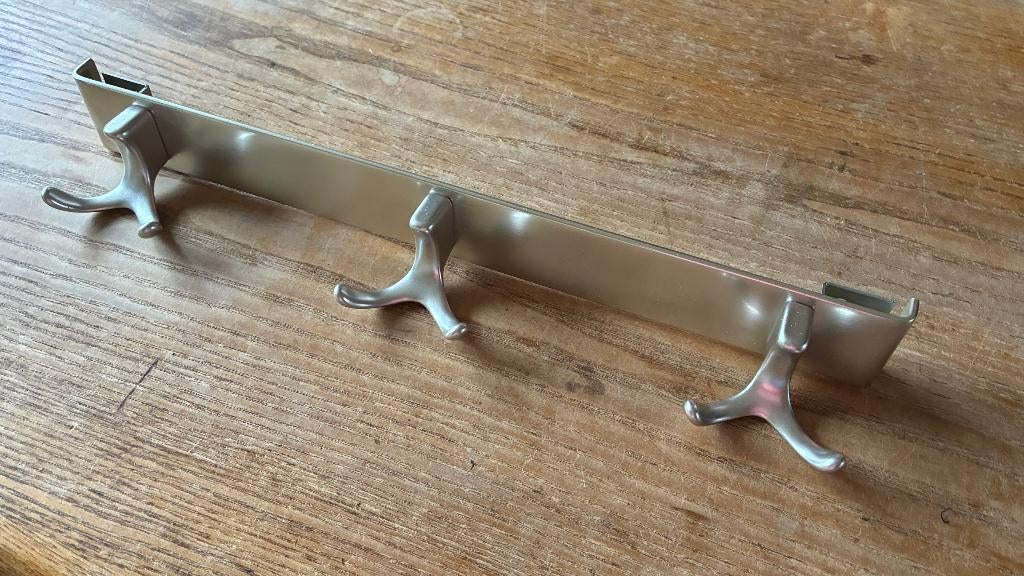 Kapstok wandkapstok wandgarderobe aluminium met 3x2 haken, Wandkapstok, Gebruikt, Ophalen of Verzenden, Minder dan 100 cm