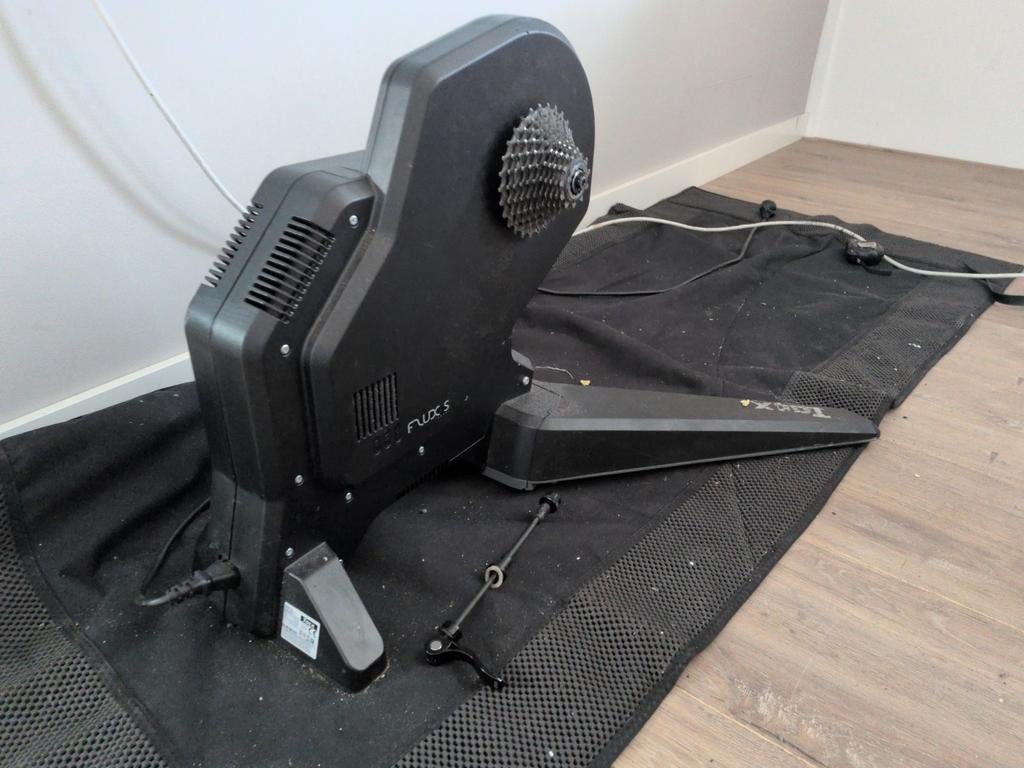 Tacx Flux S, Ophalen, Hometrainer