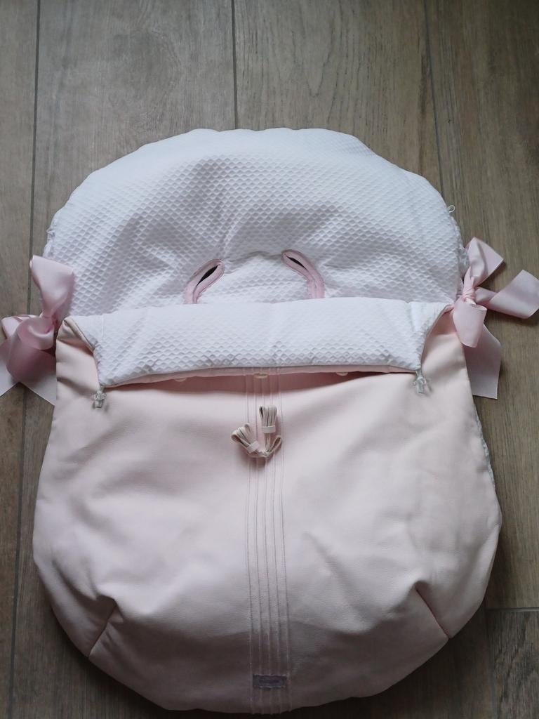 Uzturre voetenzak kinderwagen, Ophalen of Verzenden, Zo goed als nieuw, Minder dan 140 cm, Minder dan 70 cm