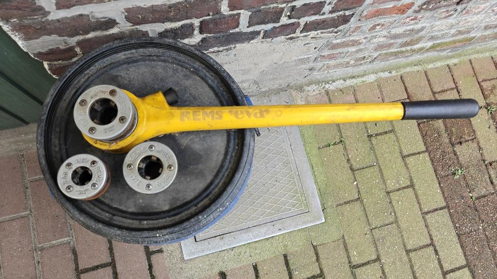 Draadsnijmachine REMS Eva, Ophalen, Gebruikt
