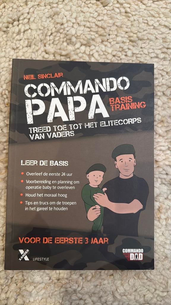 Neil Sinclair - Commando papa, Ophalen of Verzenden, Zo goed als nieuw, Neil Sinclair