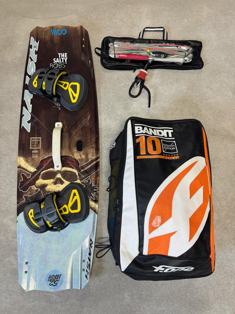 F-One Bandit 10m + Naish Monarch 135x41.5 + F-One Bar, Ophalen, Gebruikt, Kitesurf-set, Twintip