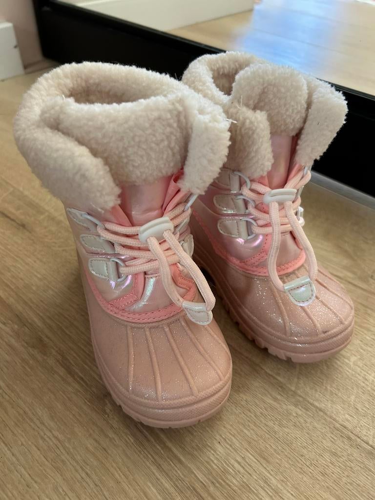Snowboots maat 26/27 Friboo, Kinderen en Baby's, Ophalen of Verzenden, Zo goed als nieuw, Meisje, Laarsjes