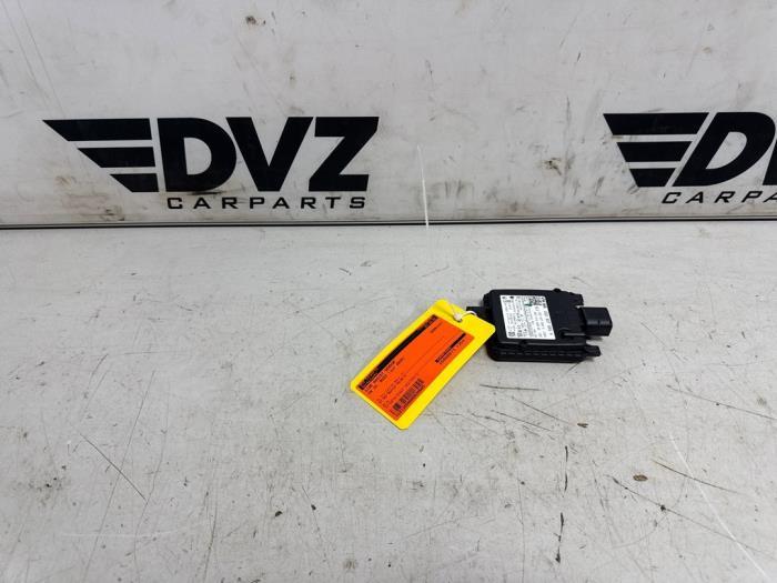 Side assist sensor van een Volkswagen ID. Buzz, Gebruikt, -, Volkswagen, -