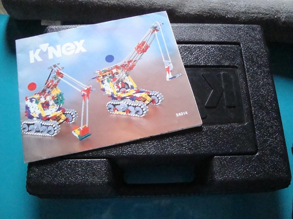 K'nex koffer met inhoud, Ophalen of Verzenden, Zo goed als nieuw, Bouwen