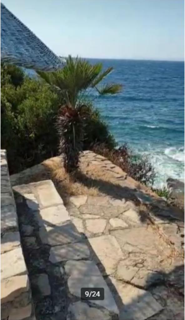 Foto 25 van vakantievilla vrijstaand 50 meter van het strand. Kusadasi