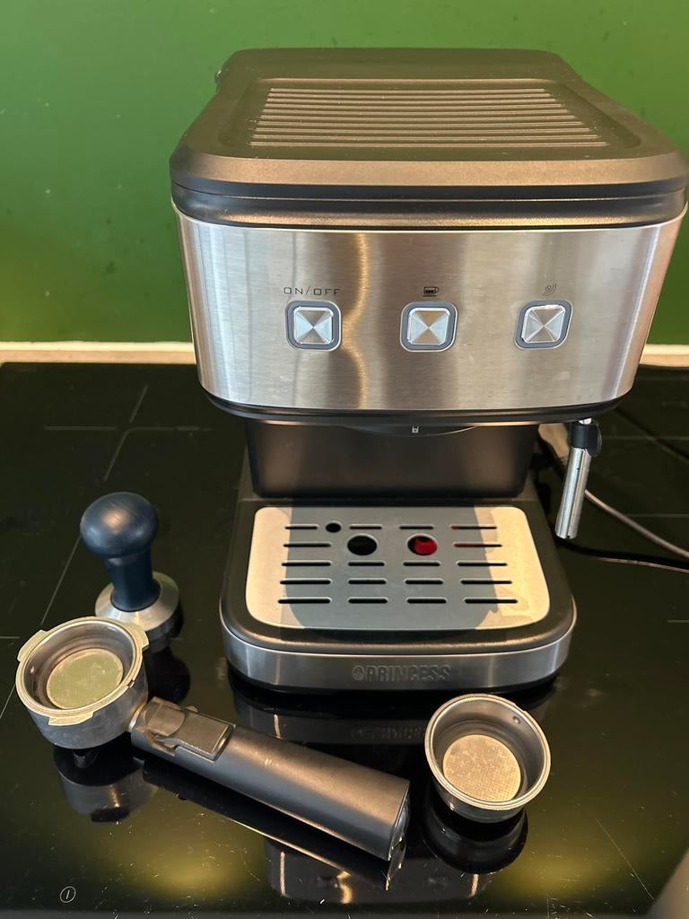 Princess 249413 Espresso Machine - Capsule, Witgoed en Apparatuur, Koffiezetapparaten, Gebruikt, Koffiepads en cups, Espresso apparaat