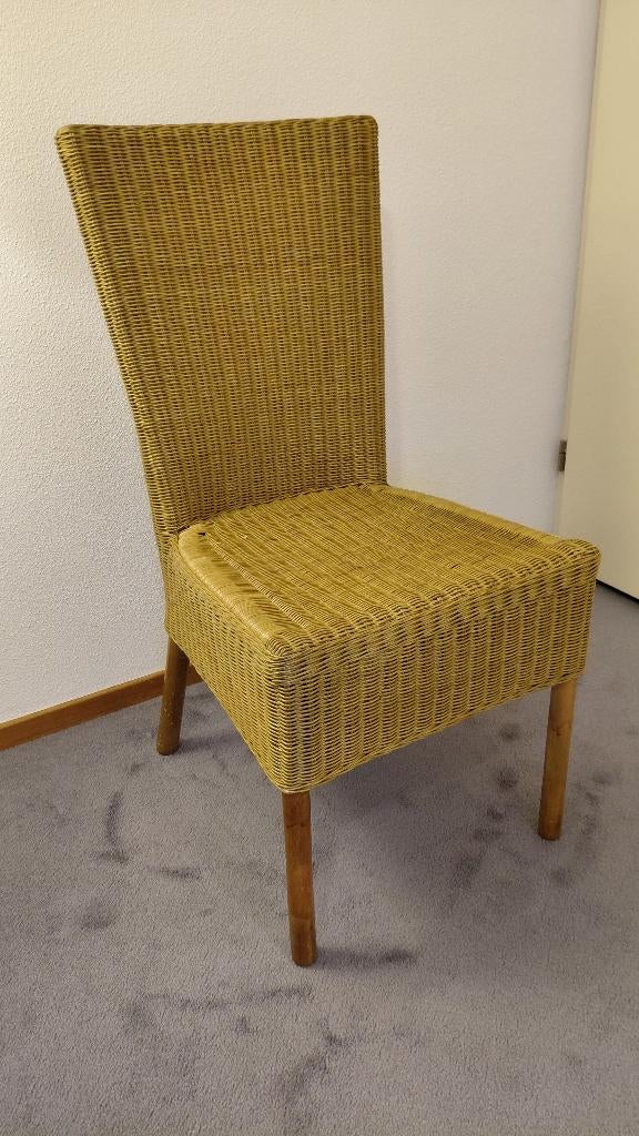 Bruine Rotan stoel, Huis en Inrichting, Stoelen, Ophalen, Bruin, Riet of Rotan, Zo goed als nieuw