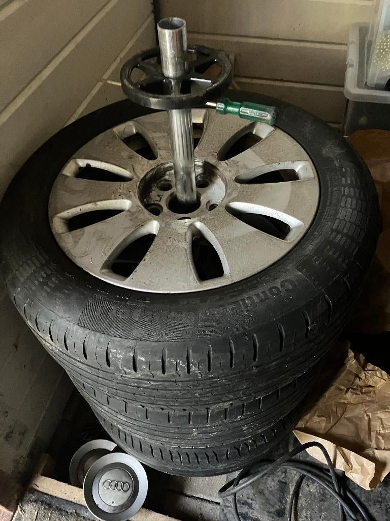 Audi A4 velgen & banden, Auto-onderdelen, Banden en Velgen, Ophalen, Gebruikt, 16 inch, 205 mm