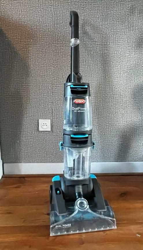 VAX Pet Pro Tapijt- en Meubelreiniger met stekker adapter, Ophalen, Zo goed als nieuw, Waterstofzuiger
