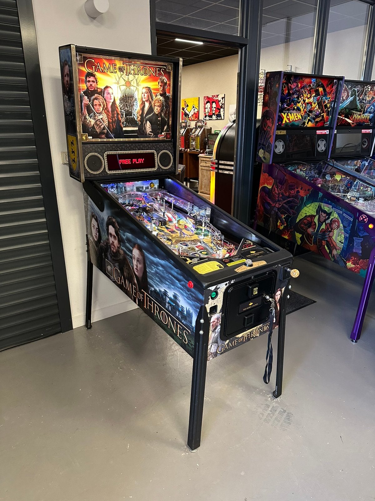 Prachtige flipperkast Stern Game Of Thrones Pinball, Ophalen, Stern, Zo goed als nieuw, Dot-matrix