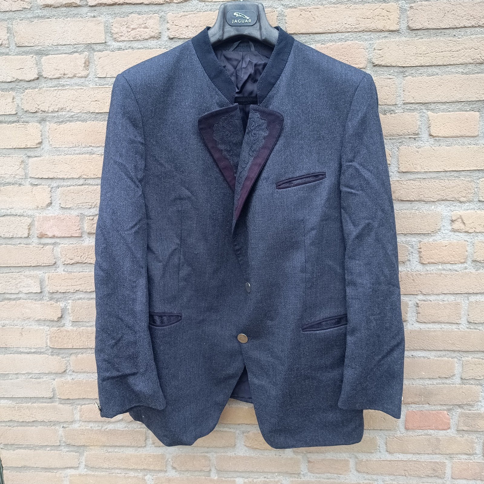 Tiroler 52 trachten janker colbert wol gedragen gerepareerd, Kleding | Heren, Ophalen of Verzenden, Gedragen, Maat 52/54 (L), Kleding