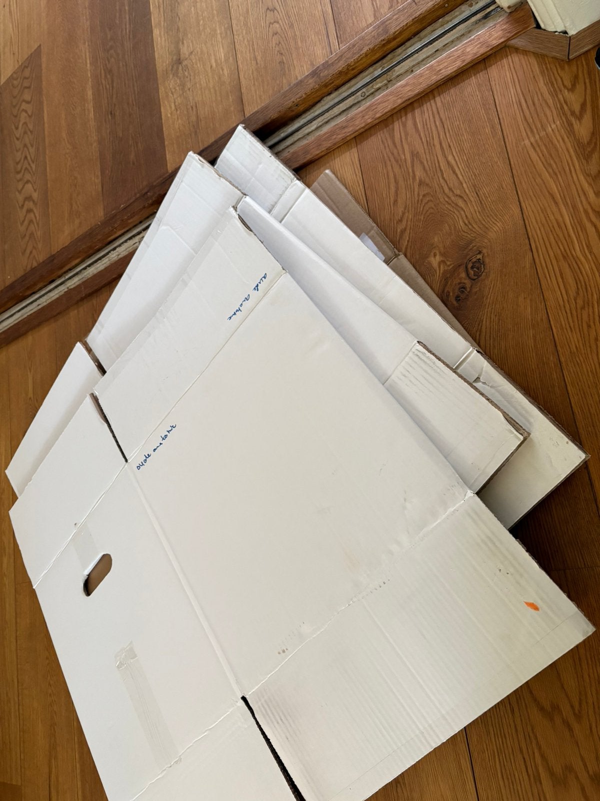 4 verhuisdozen, Ophalen, 50 tot 75 cm, Minder dan 40 cm, 35 tot 50 cm