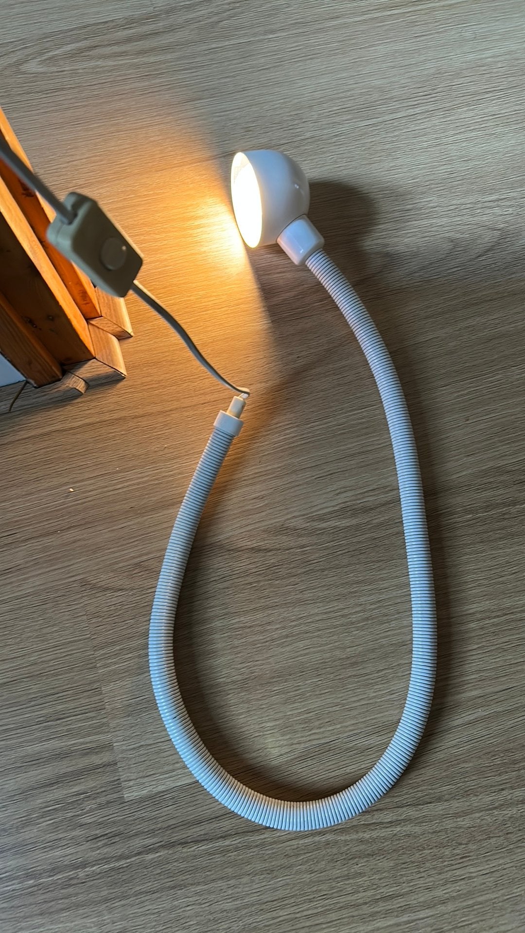 Leuk lamp in alle stande te buigen, Ophalen of Verzenden, Gebruikt