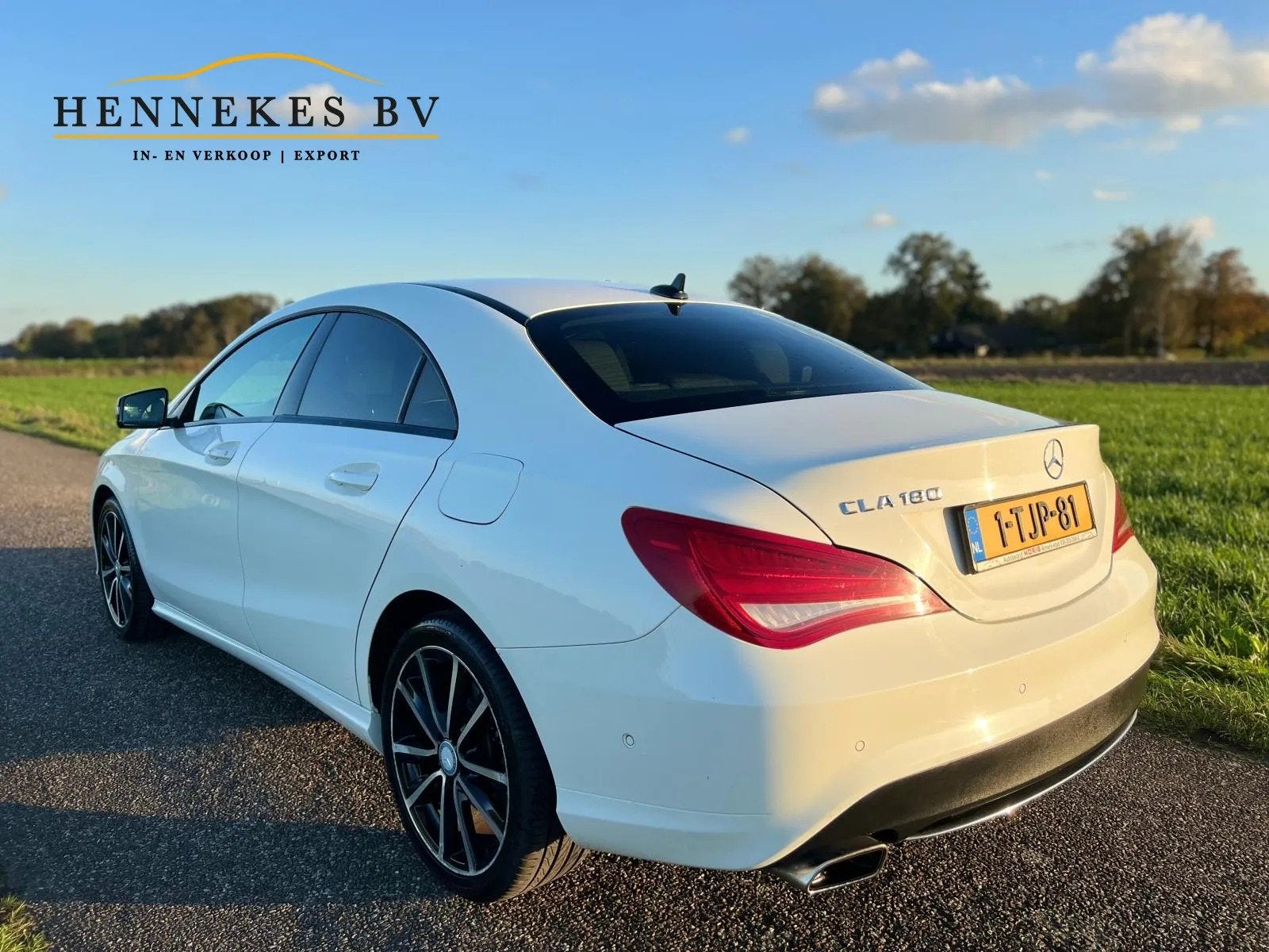 Mercedes-Benz CLA-klasse 180 Ambition XENON / AUTOMAAT, Auto's, Stof, Gebruikt, 4 cilinders, 715 kg