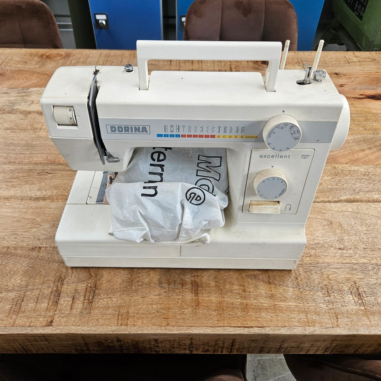 Dorina Excellent 727 Naaimachine - Gebruikt, Hobby en Vrije tijd, Ophalen, Gebruikt, Naaimachine, Overige merken
